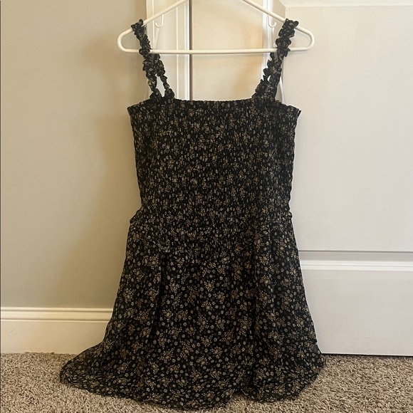 AE Brand New Handkerchief Hem Ruffle Floral Mini Dress - Picture 5 of 12